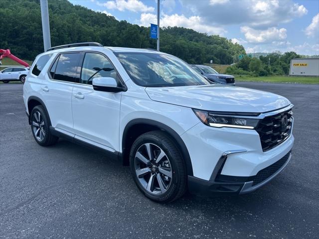 new 2025 Honda Pilot car, priced at $51,505