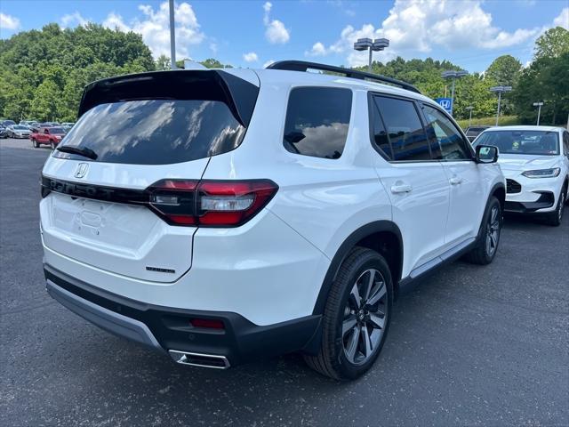new 2025 Honda Pilot car, priced at $51,505