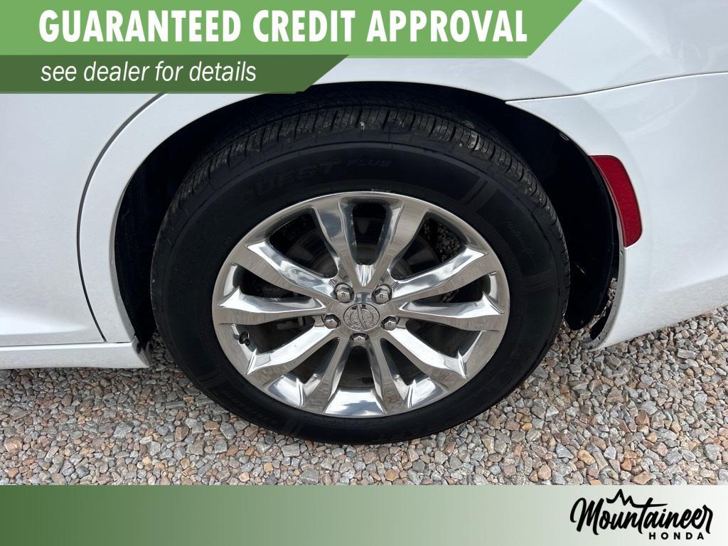 used 2018 Chrysler 300 car, priced at $13,390