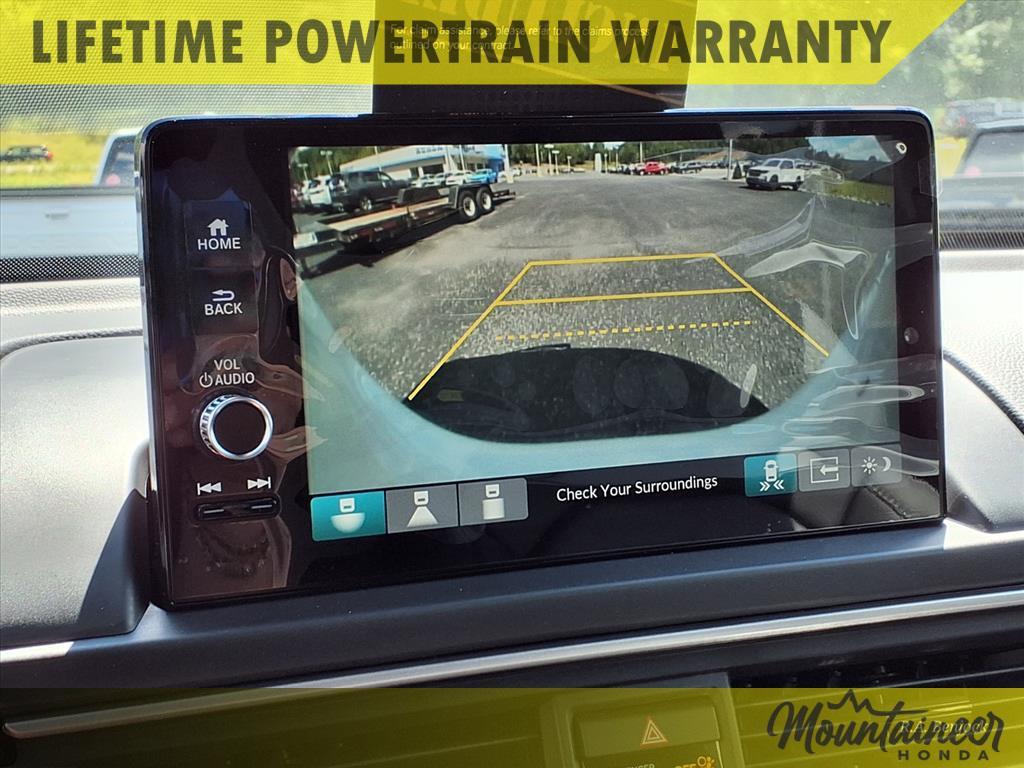 new 2025 Honda Pilot car, priced at $44,795