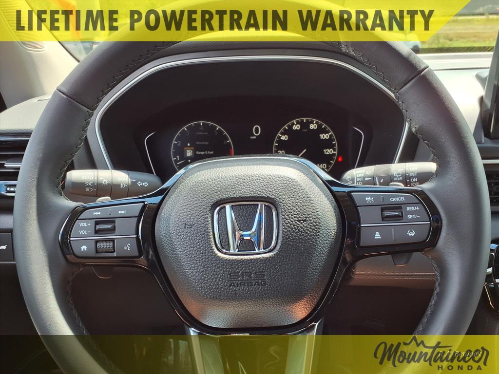 new 2025 Honda Pilot car, priced at $44,795