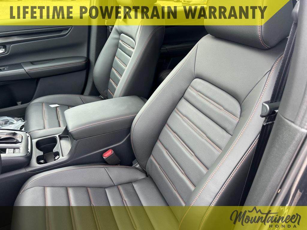 new 2026 Honda CR-V Hybrid car, priced at $39,683