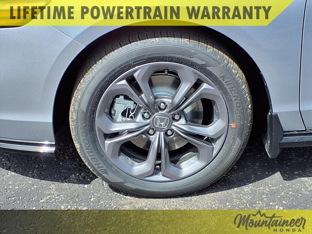 new 2025 Honda Accord Hybrid car, priced at $34,373