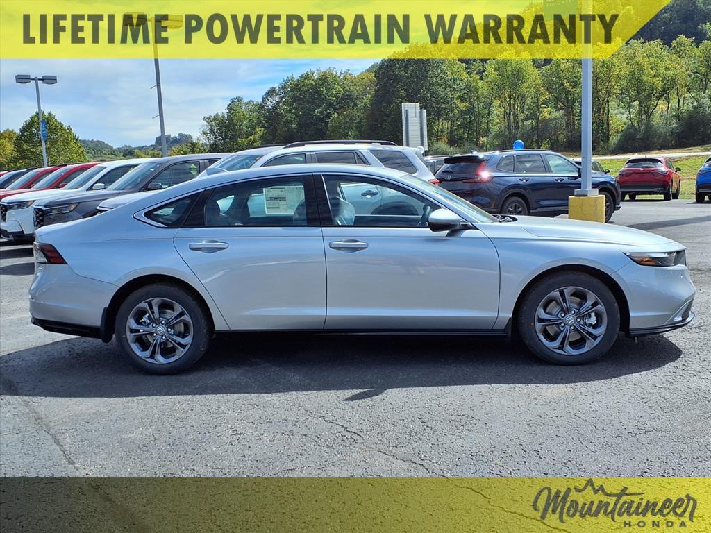 new 2025 Honda Accord Hybrid car, priced at $34,373
