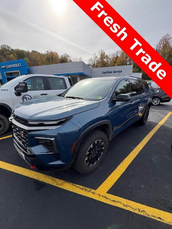 used 2024 Chevrolet Traverse car, priced at $44,500
