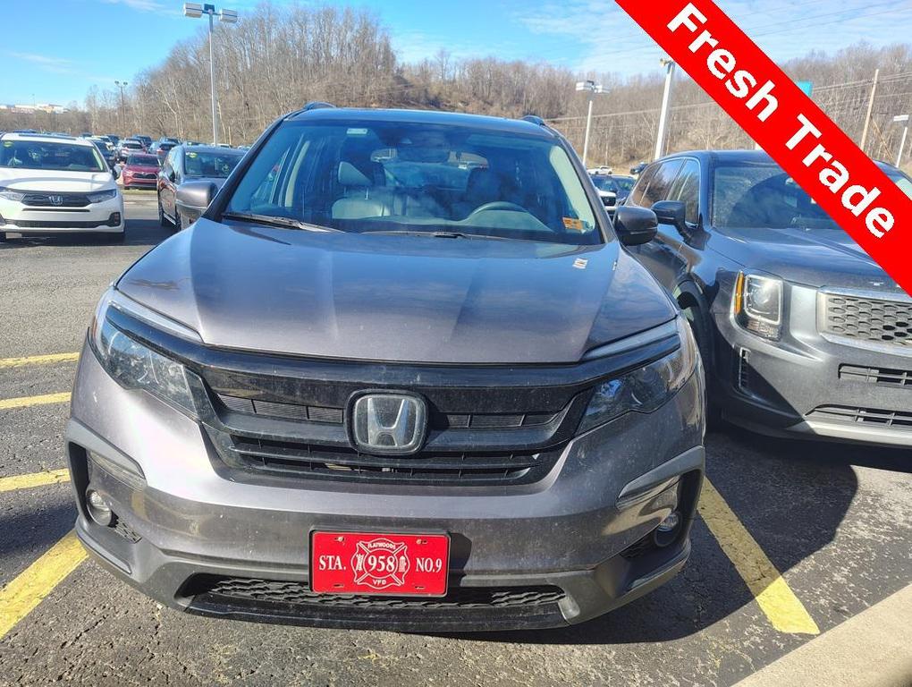 used 2021 Honda Pilot car, priced at $25,990