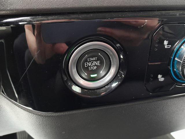 used 2022 GMC Sierra 1500 car, priced at $34,000