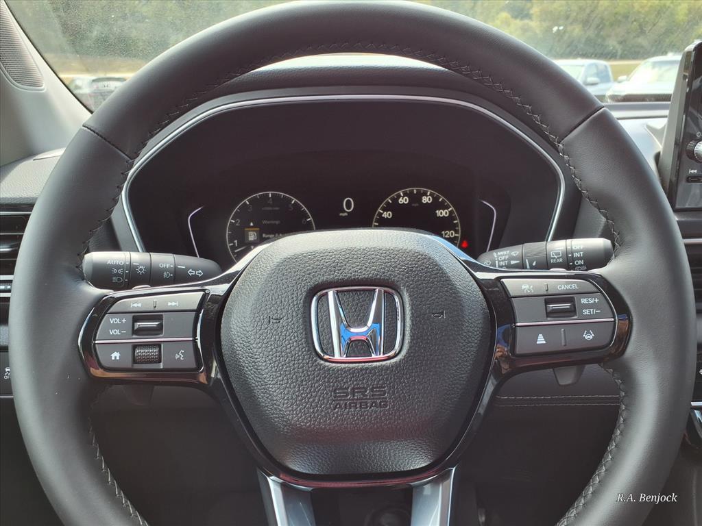 new 2025 Honda Pilot car, priced at $47,376