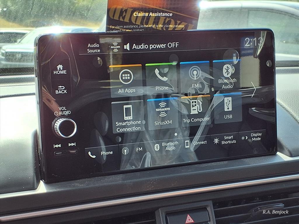 new 2025 Honda Pilot car, priced at $47,376