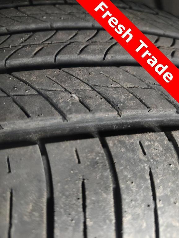 used 2024 Kia Carnival car, priced at $30,790