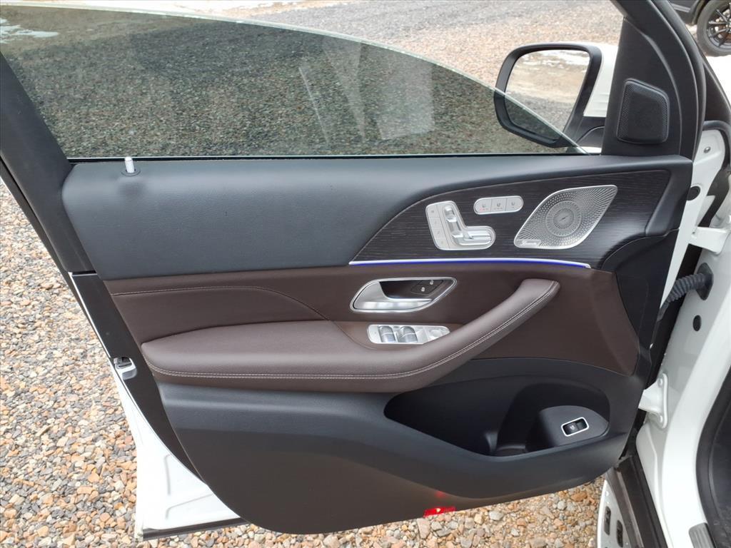 used 2023 Mercedes-Benz GLE 350 car, priced at $48,490