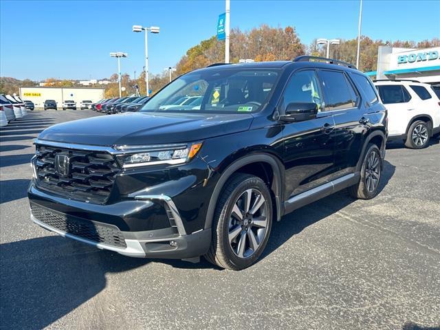 new 2025 Honda Pilot car, priced at $51,985