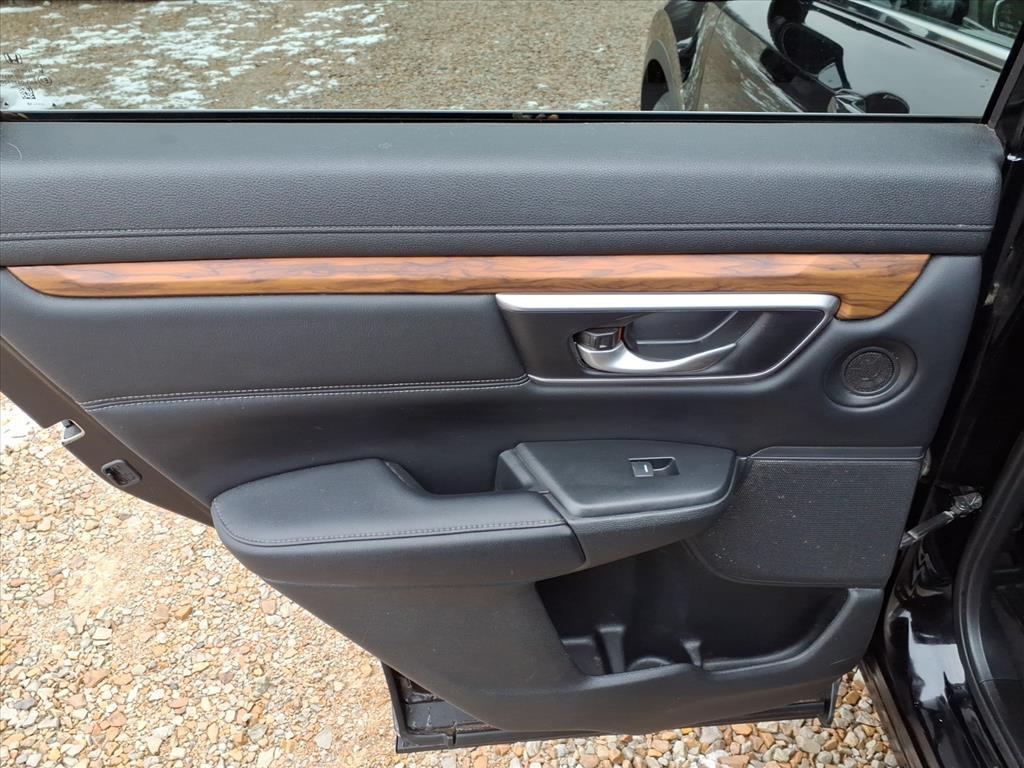 used 2018 Honda CR-V car, priced at $19,300