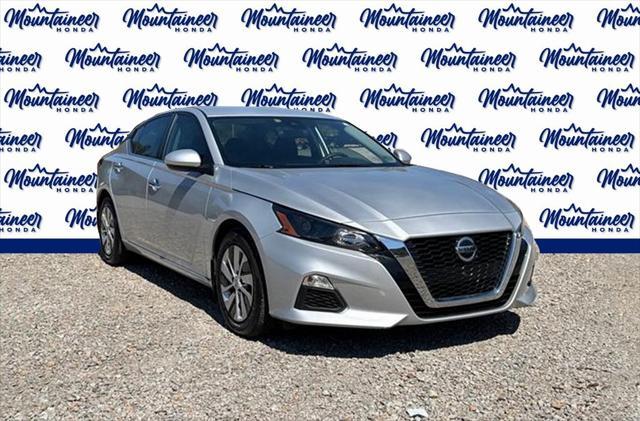 used 2022 Nissan Altima car, priced at $15,997