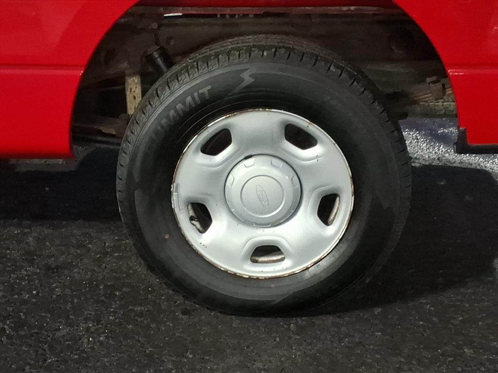 used 2005 Ford F-150 car, priced at $6,500