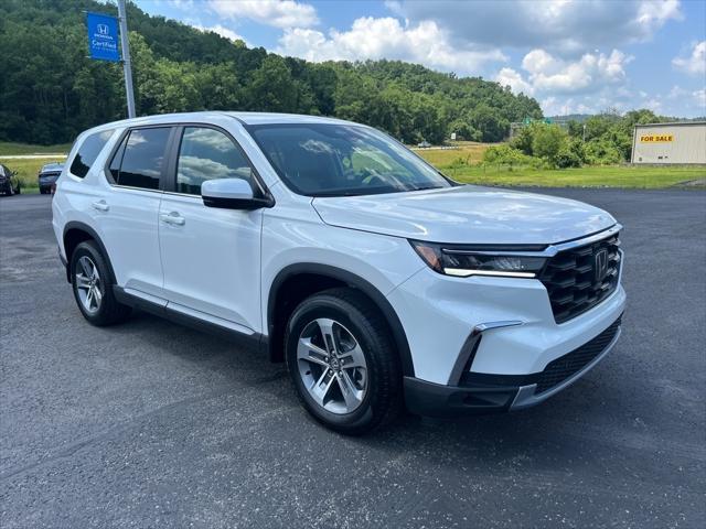 new 2025 Honda Pilot car, priced at $47,505