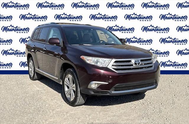 used 2013 Toyota Highlander car, priced at $11,997