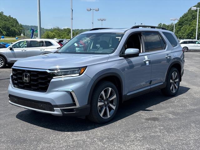 new 2025 Honda Pilot car, priced at $54,985