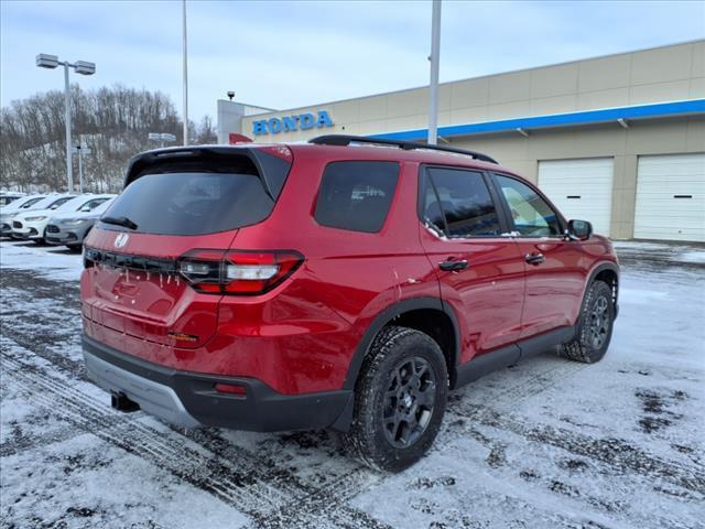 new 2025 Honda Pilot car, priced at $49,823