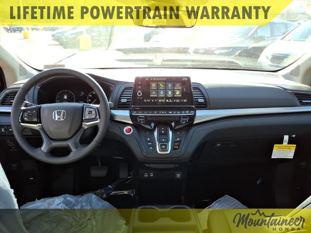 new 2026 Honda Odyssey car, priced at $42,437