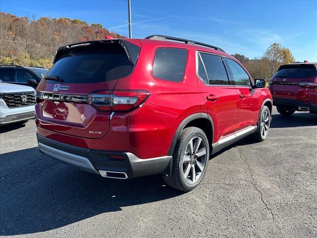 new 2025 Honda Pilot car, priced at $54,930