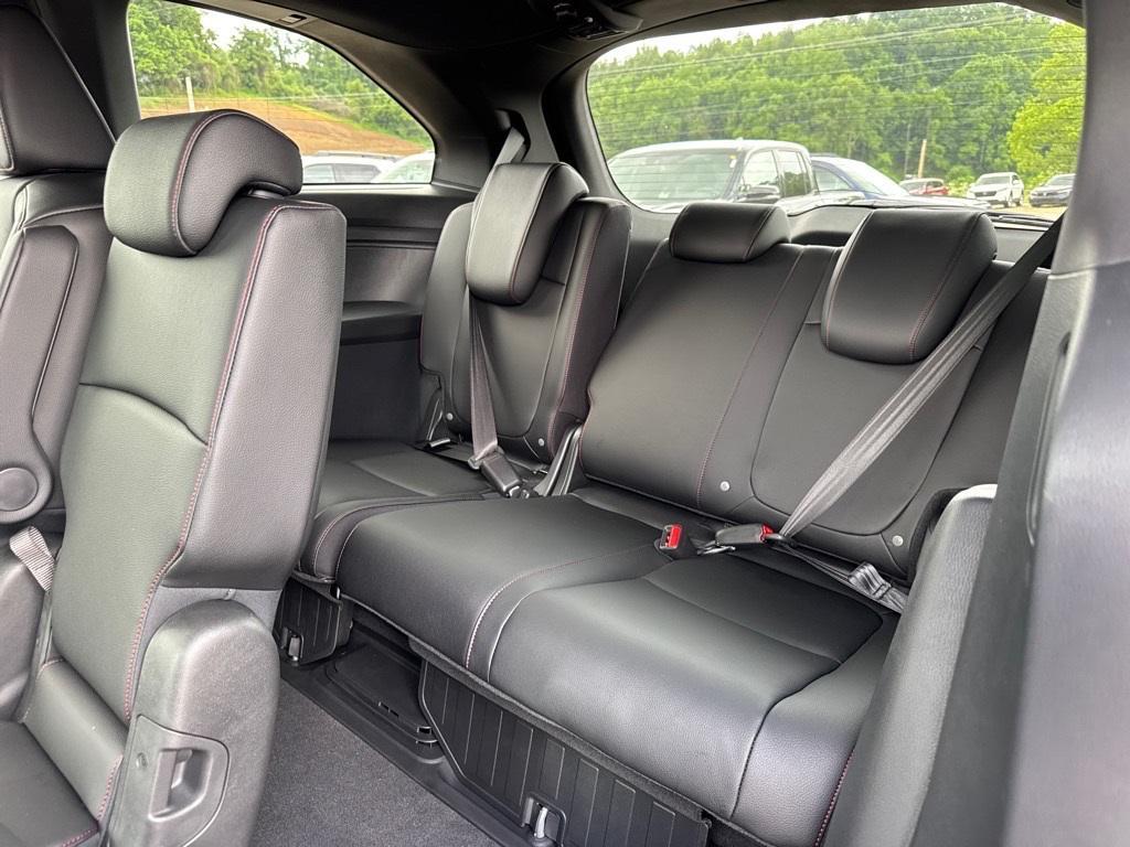 new 2025 Honda Odyssey car, priced at $44,567