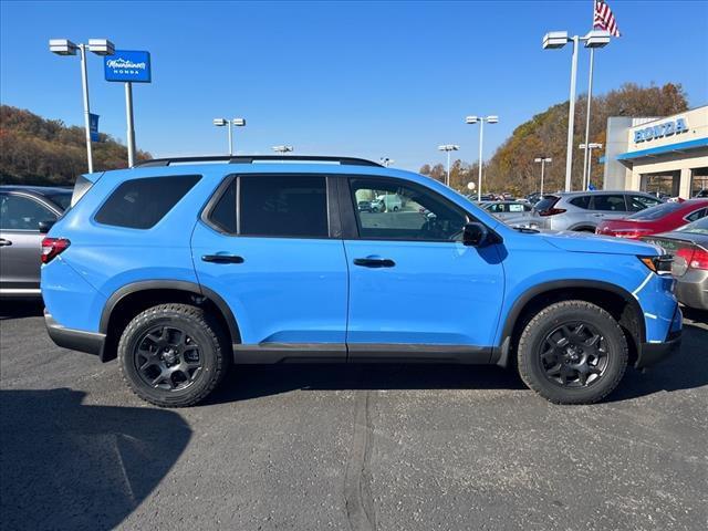 new 2025 Honda Pilot car, priced at $51,250