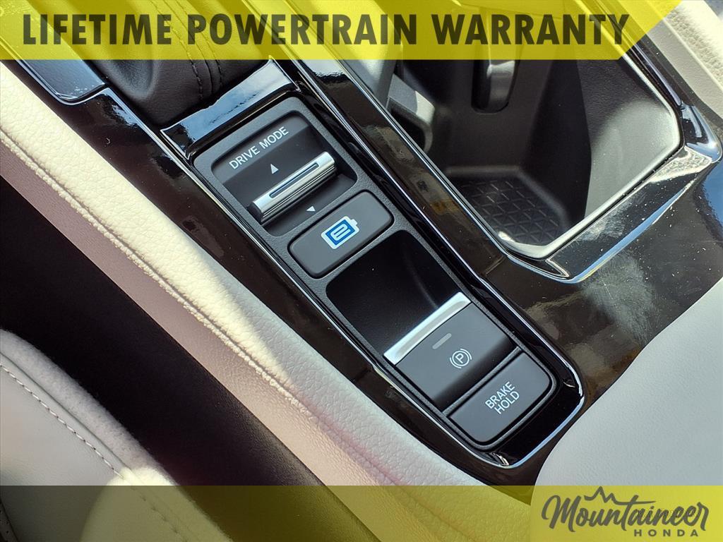 new 2025 Honda Accord Hybrid car, priced at $34,804