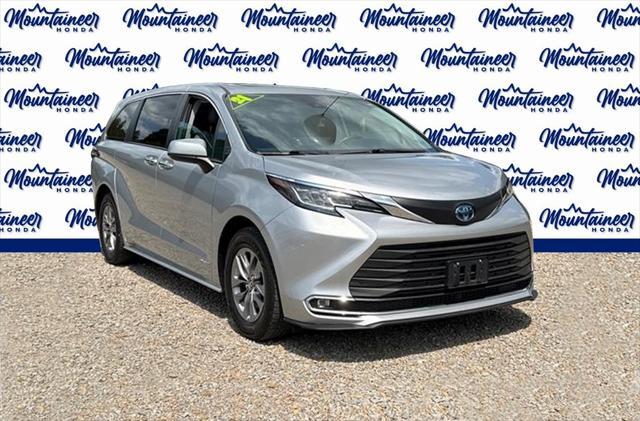 used 2021 Toyota Sienna car, priced at $36,777