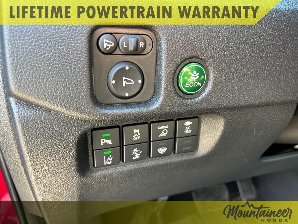 used 2025 Honda Ridgeline car, priced at $39,500