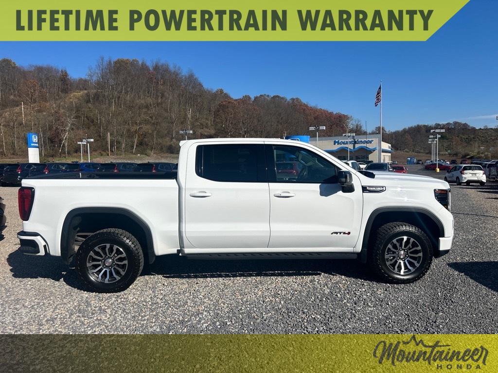 used 2022 GMC Sierra 1500 car, priced at $42,590