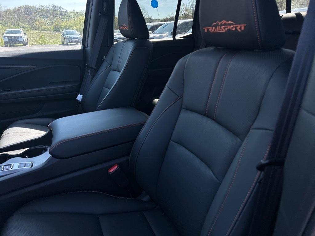 new 2025 Honda Ridgeline car, priced at $45,275
