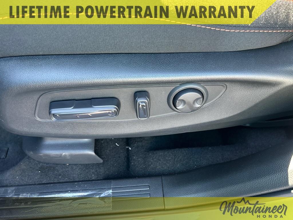 new 2026 Honda CR-V Hybrid car, priced at $38,764