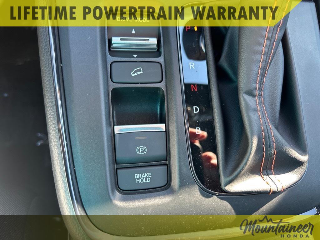 new 2026 Honda CR-V Hybrid car, priced at $38,764