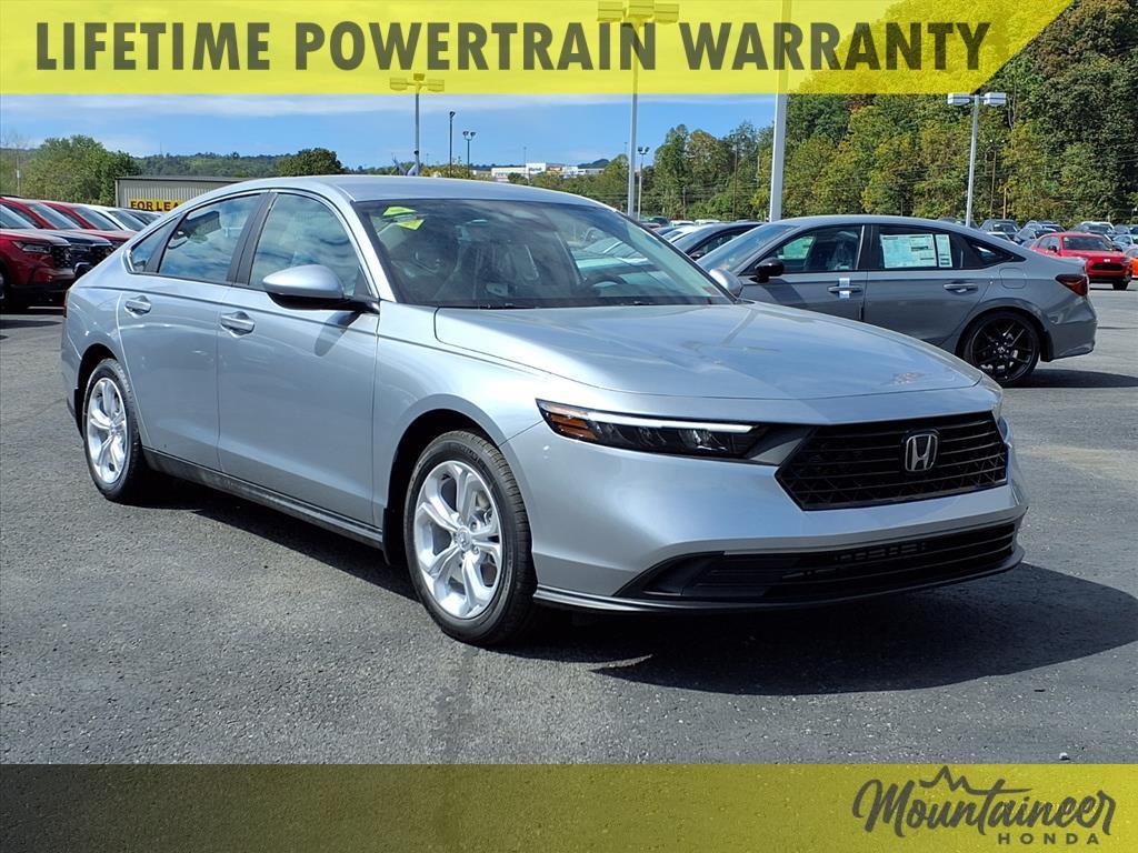 new 2025 Honda Accord car, priced at $30,652