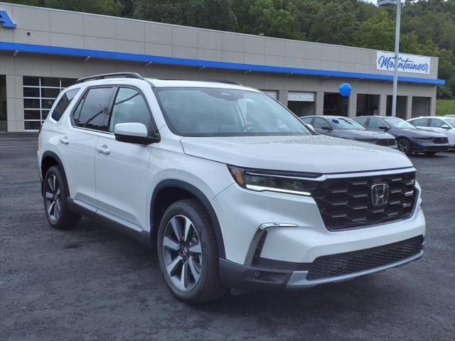 used 2025 Honda Pilot car, priced at $46,500