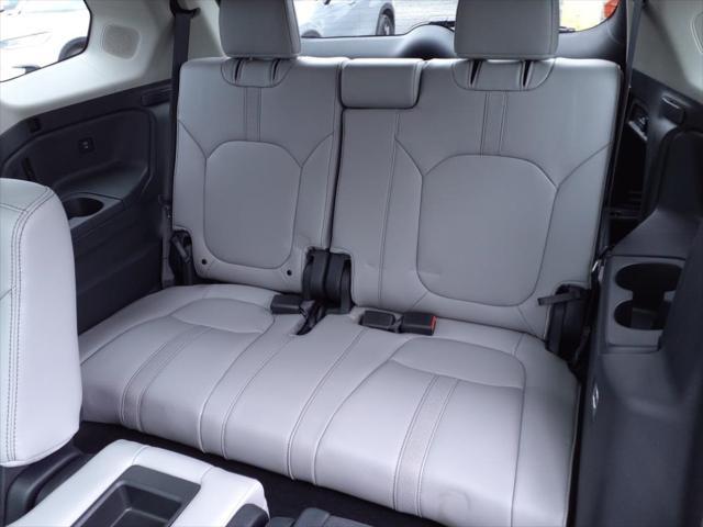 used 2025 Honda Pilot car, priced at $46,500