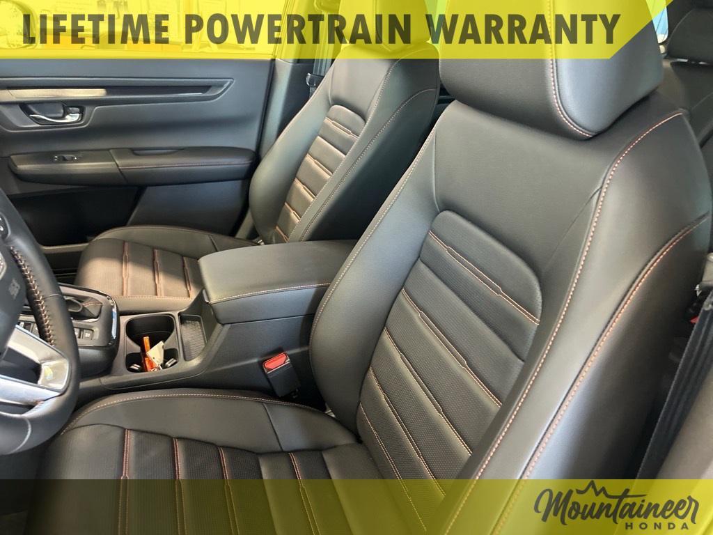 new 2026 Honda CR-V Hybrid car, priced at $39,683