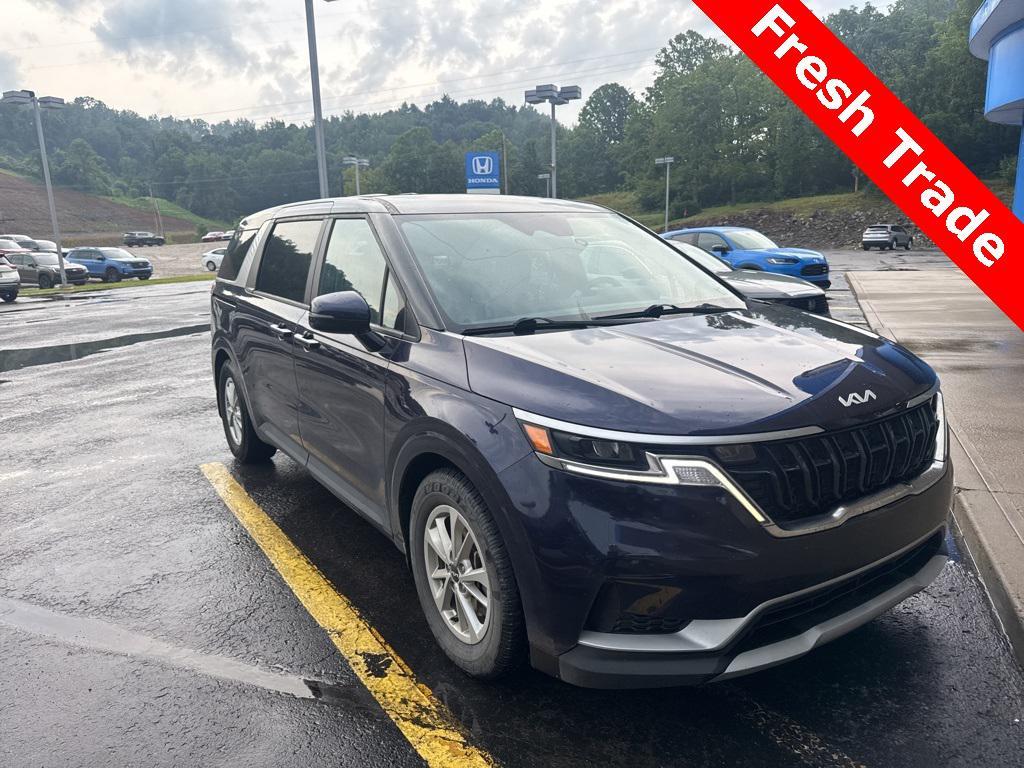 used 2024 Kia Carnival car, priced at $30,100