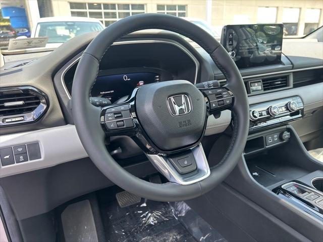 new 2025 Honda Pilot car, priced at $54,530