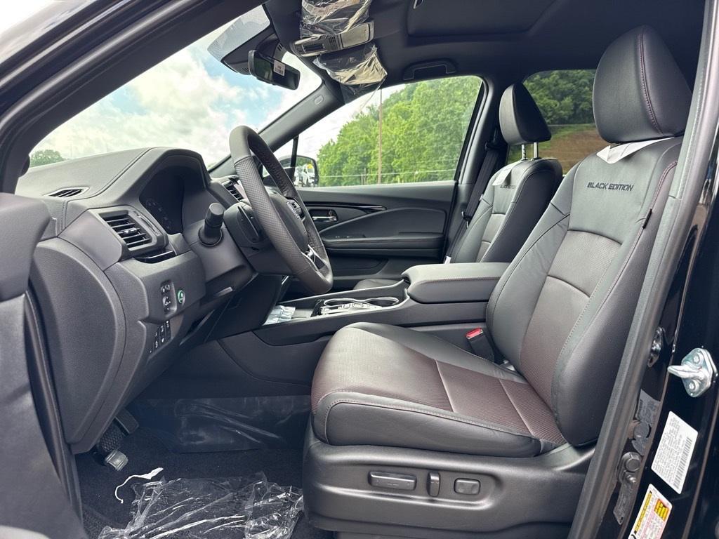 new 2025 Honda Ridgeline car, priced at $46,700