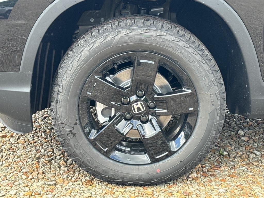 new 2025 Honda Ridgeline car, priced at $46,700