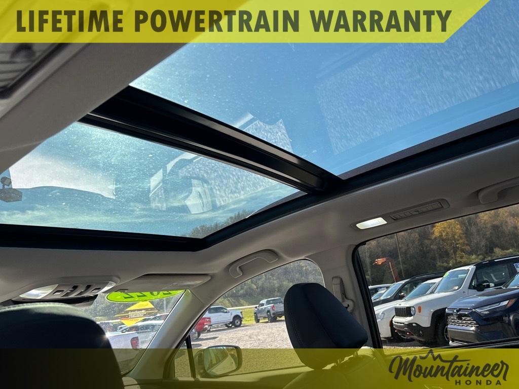 used 2022 Subaru Ascent car, priced at $26,900