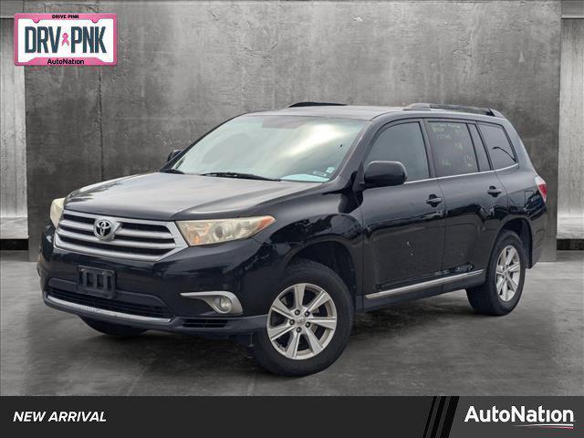 used 2011 Toyota Highlander car, priced at $9,499