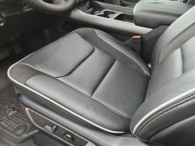 new 2025 Ram 1500 car, priced at $64,621