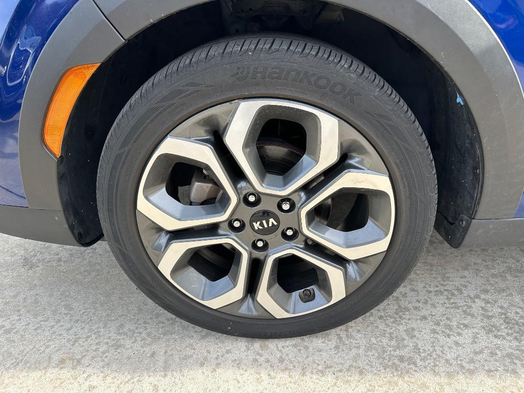 used 2021 Kia Soul car, priced at $12,950