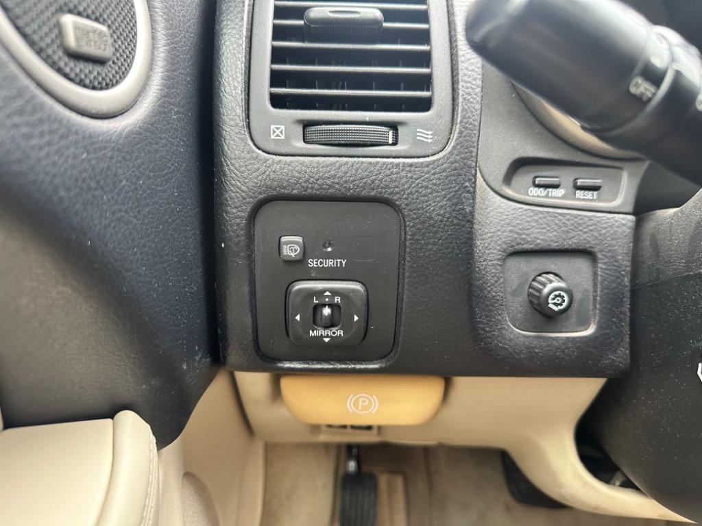 used 2002 Lexus SC 430 car, priced at $9,950