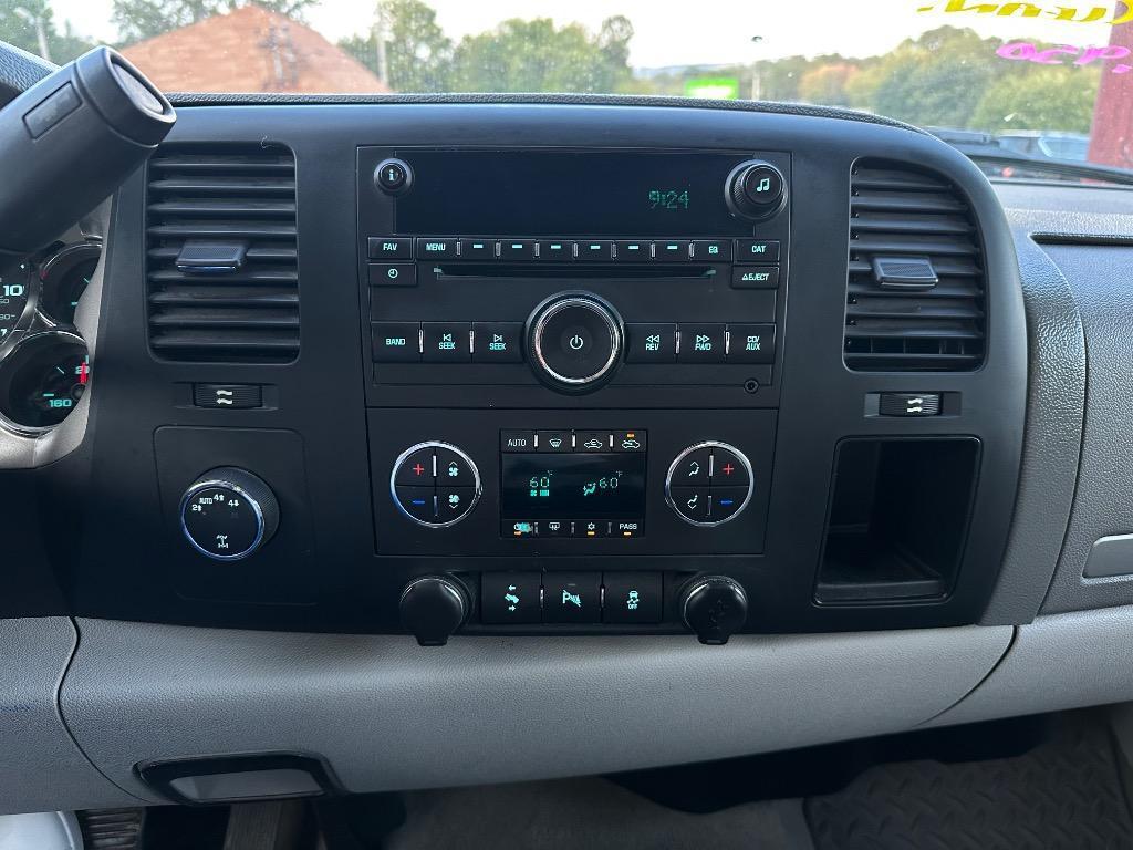 used 2013 GMC Sierra 1500 car, priced at $13,950