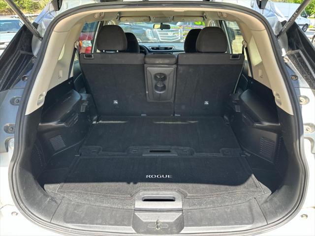 used 2016 Nissan Rogue car, priced at $9,450