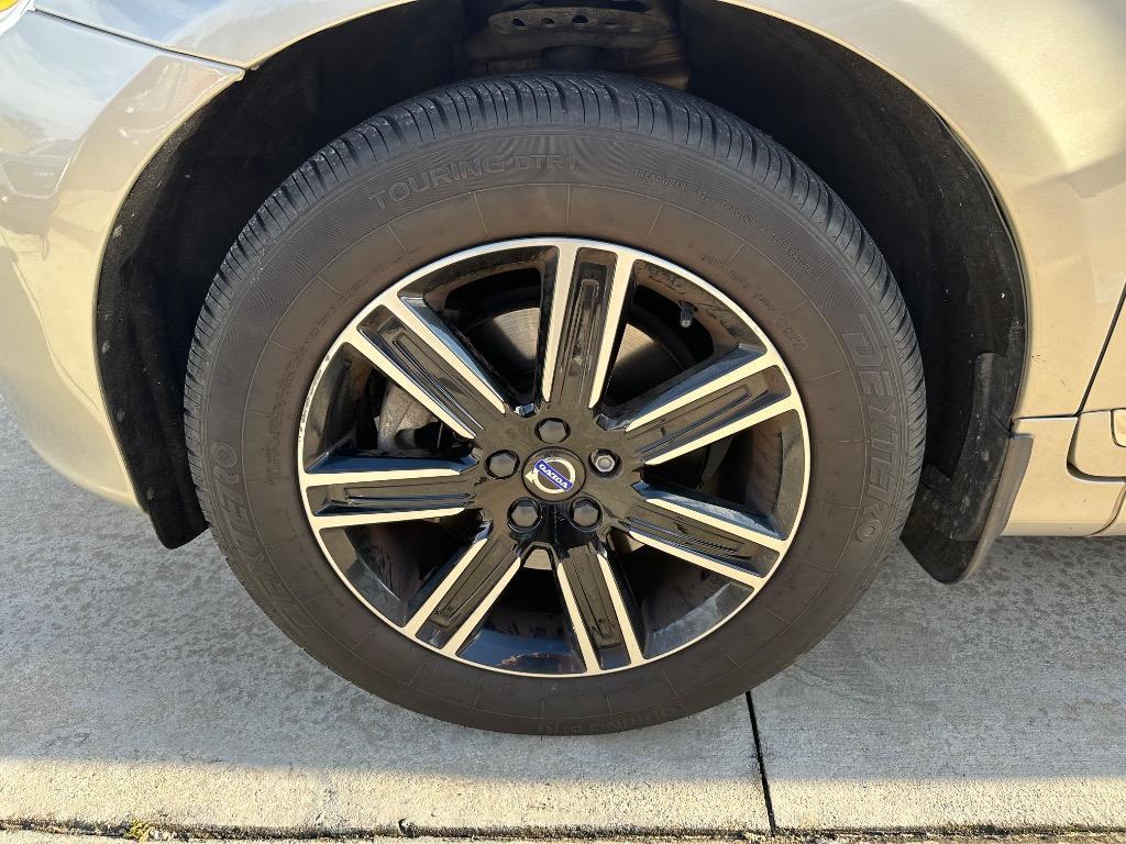 used 2017 Volvo XC60 car, priced at $9,950